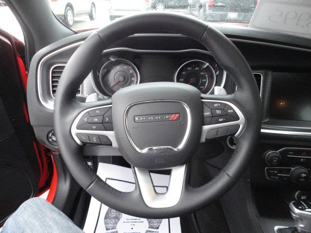 Used 2016 Dodge Charger SXT w/ Rallye Group image 5