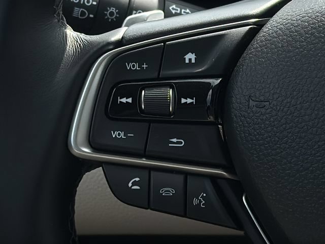 Certified 2018 Honda Accord Touring image 26