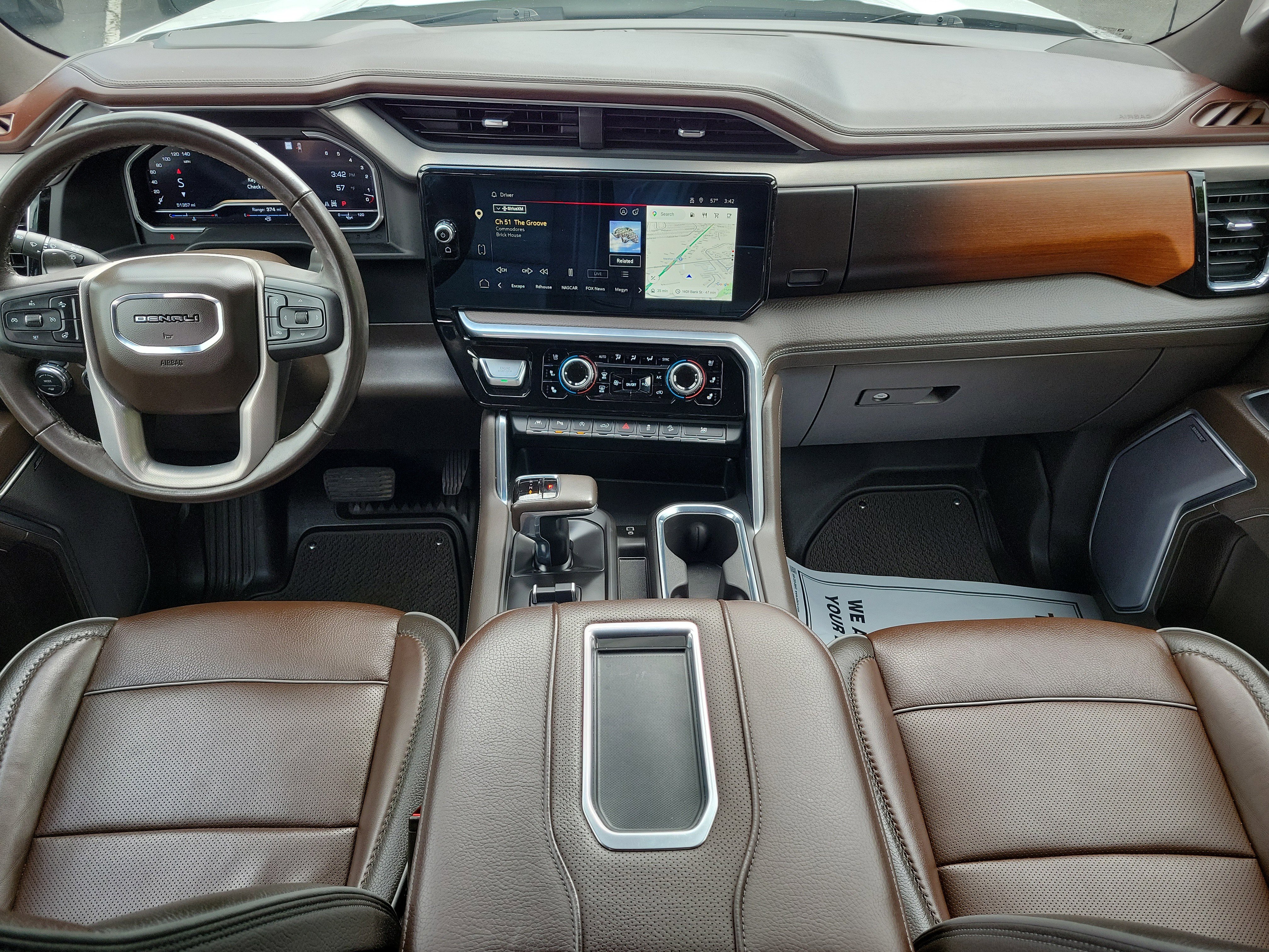 Used 2022 GMC Sierra 1500 Denali AWD/4WD image 9