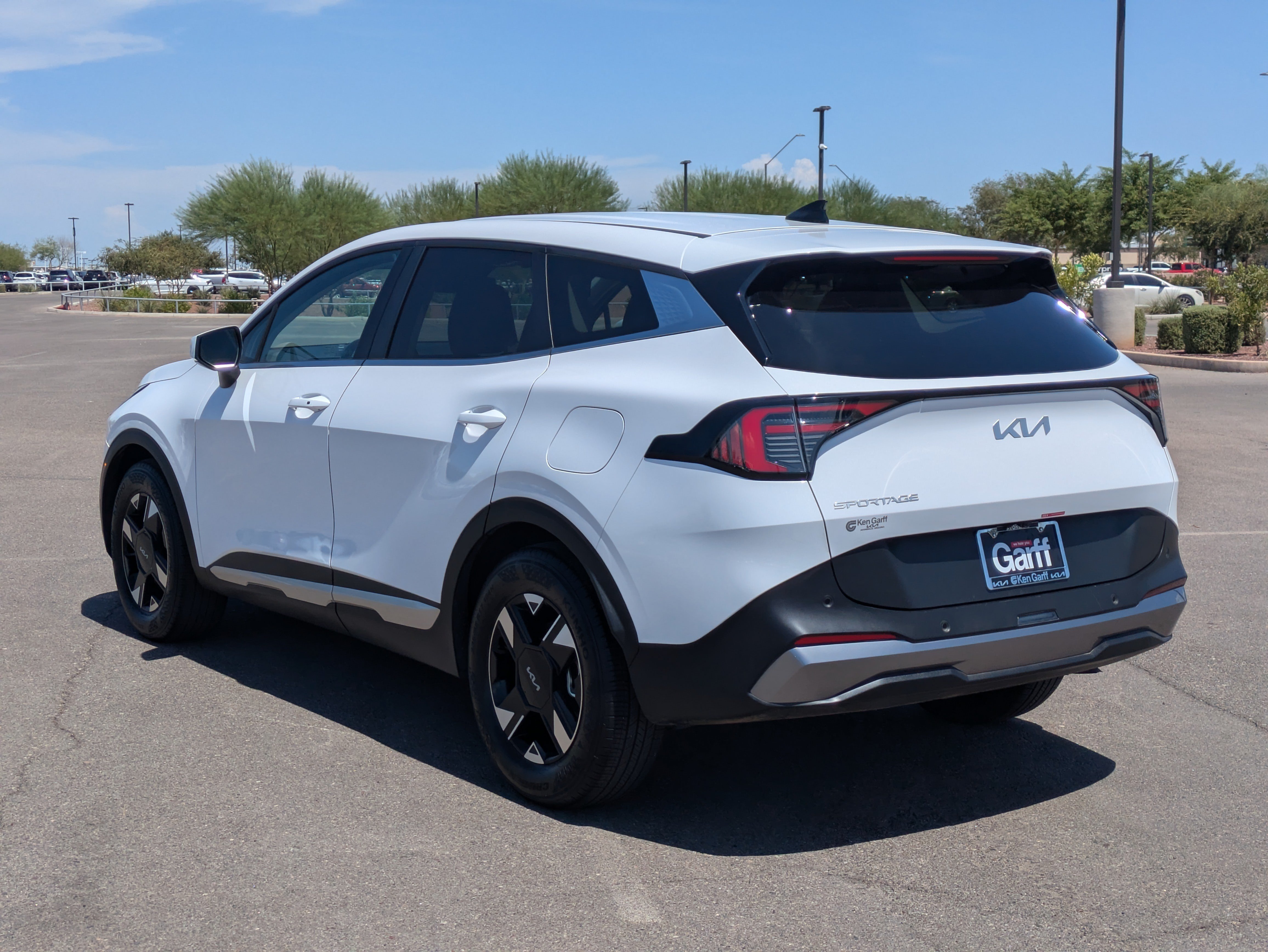 Certified 2026 Kia Sportage LX FWD image 3