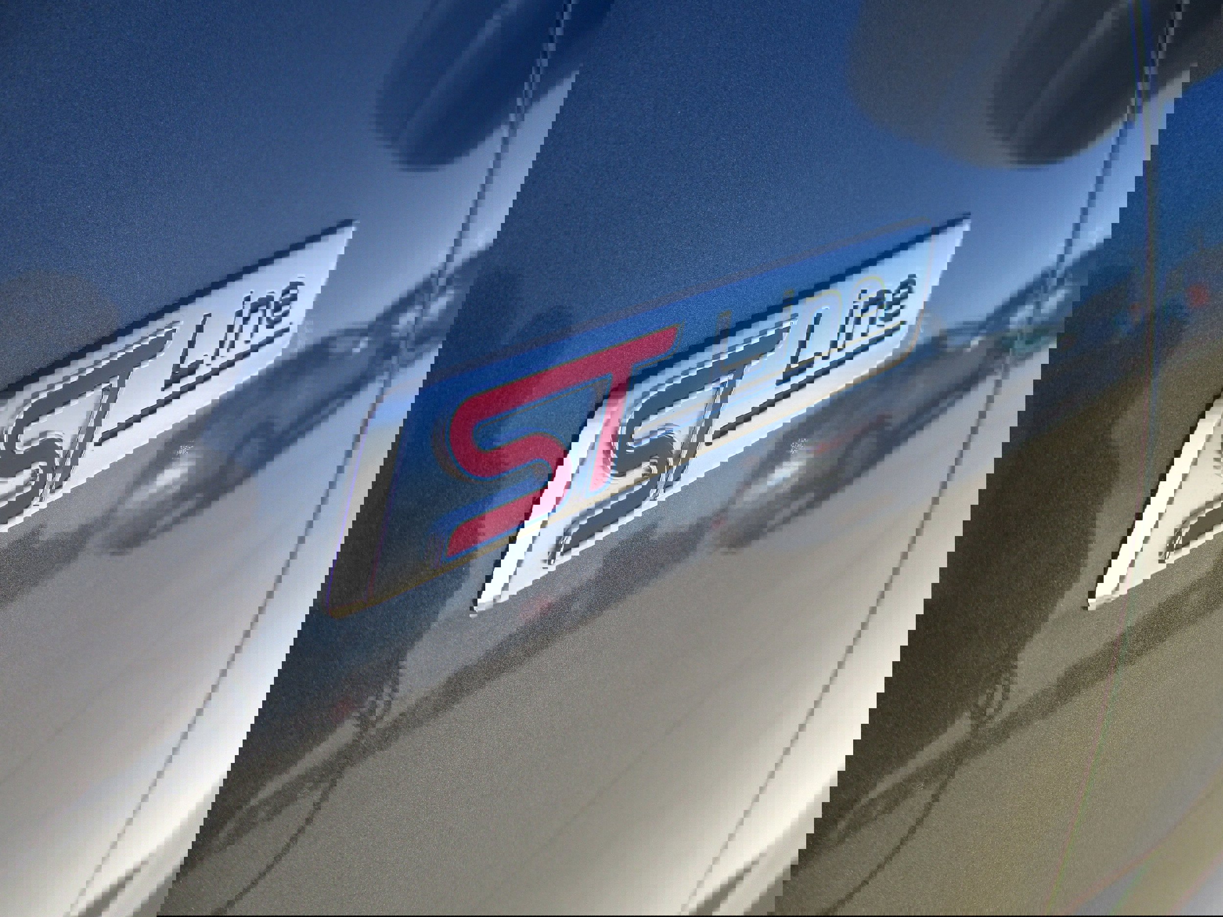 New 2026 Ford Escape ST-Line w/ Tech Pack #1 image 11