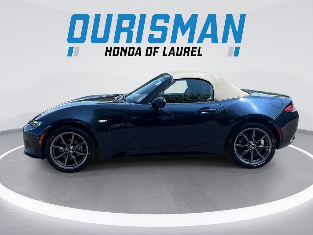 Used 2021 MAZDA MX-5 Miata Grand Touring RWD image 5