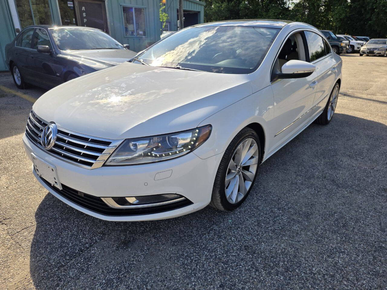 Used 2013 Volkswagen CC Executive AWD/4WD image 3