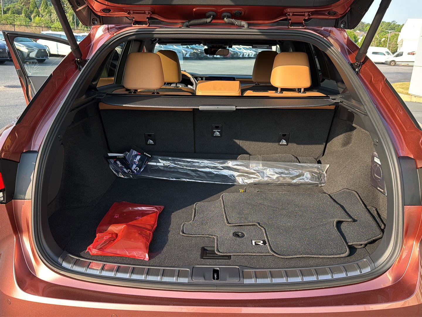 Certified 2025 Lexus RX 350 Premium Plus w/ Accessory Package (Z1) FWD image 33