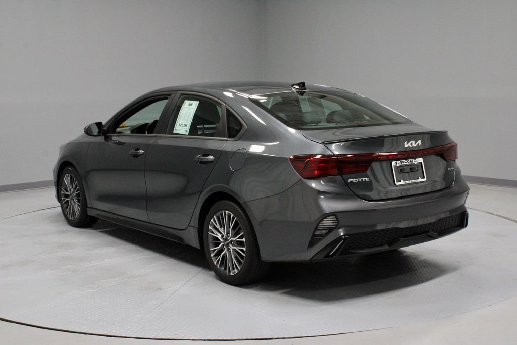 Used 2023 Kia Forte GT-Line w/ GT-Line Premium Package FWD image 9