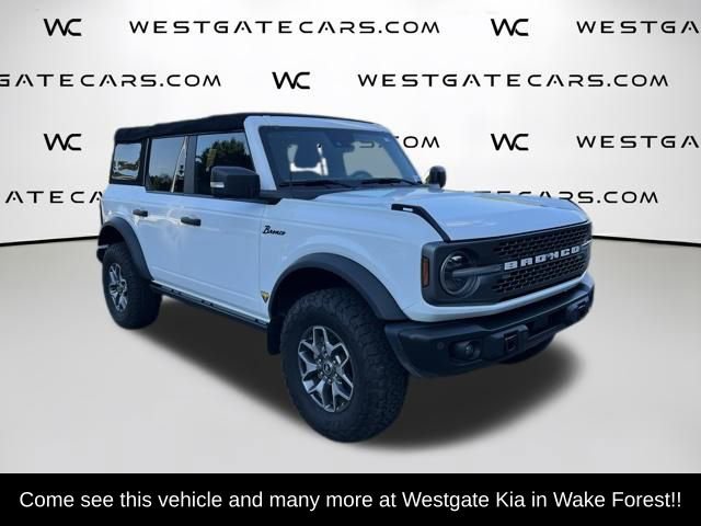 Used 2023 Ford Bronco Badlands video 2