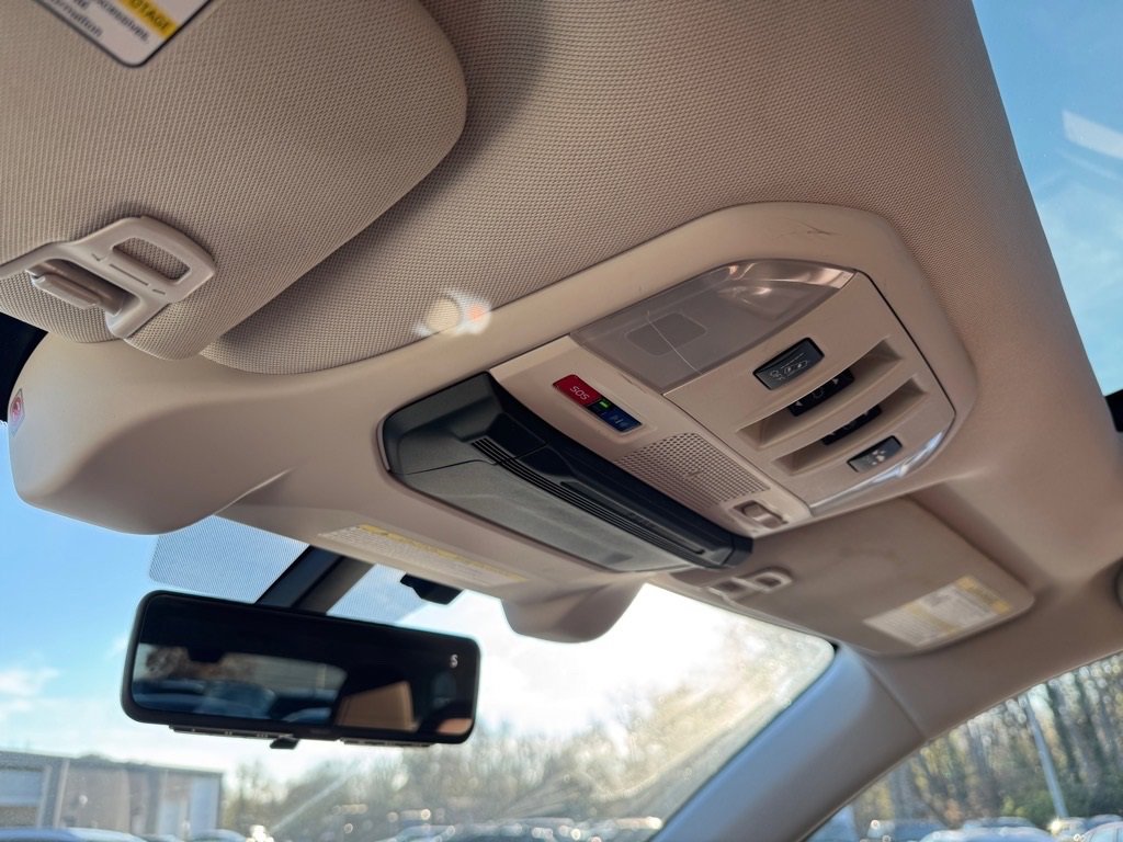 Used 2019 Subaru Ascent Touring w/ Popular Package #3 image 25