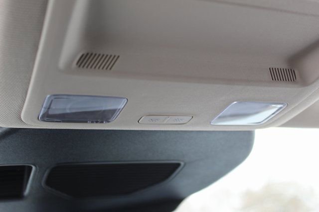 Used 2020 Ford Escape Titanium image 31