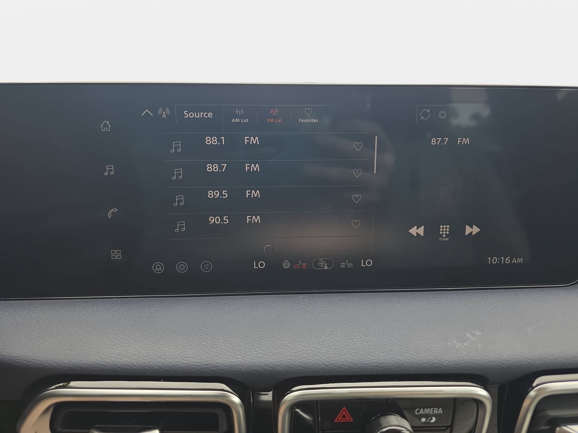New 2026 Nissan Sentra SL w/ Floor Mat Package FWD image 21