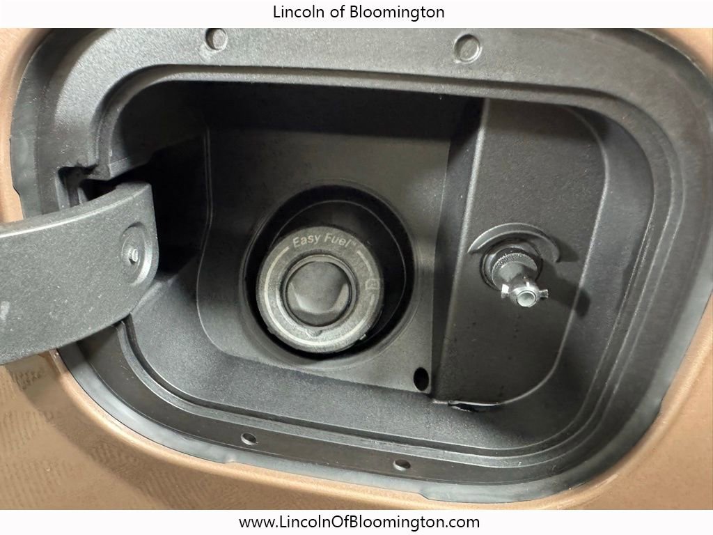 New 2026 Lincoln Navigator L Black Label AWD/4WD image 38