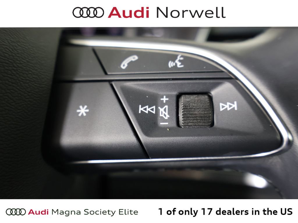 Used 2024 Audi Q3 2.0T Premium Plus image 32