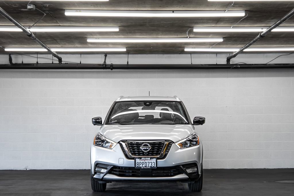 Used 2020 Nissan Kicks SR w/ SR Premium Package image 8