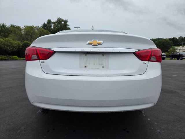 Used 2020 Chevrolet Impala LT w/ LT Convenience Package FWD image 3
