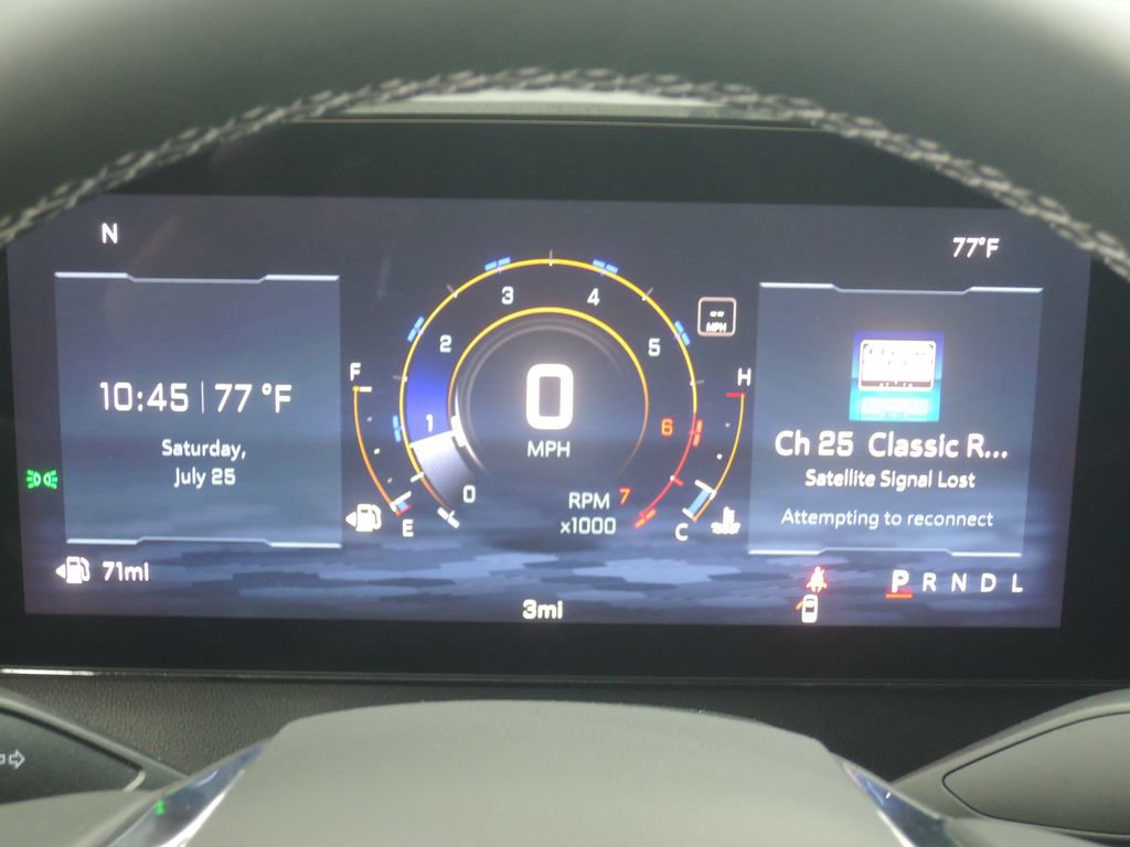 New 2026 Chevrolet Traverse LT w/ Sun and Wheel Package FWD image 13