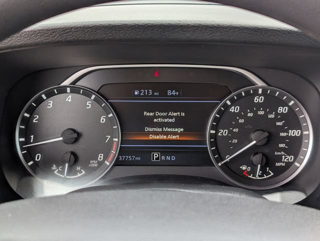 Used 2022 Nissan Frontier S RWD image 14