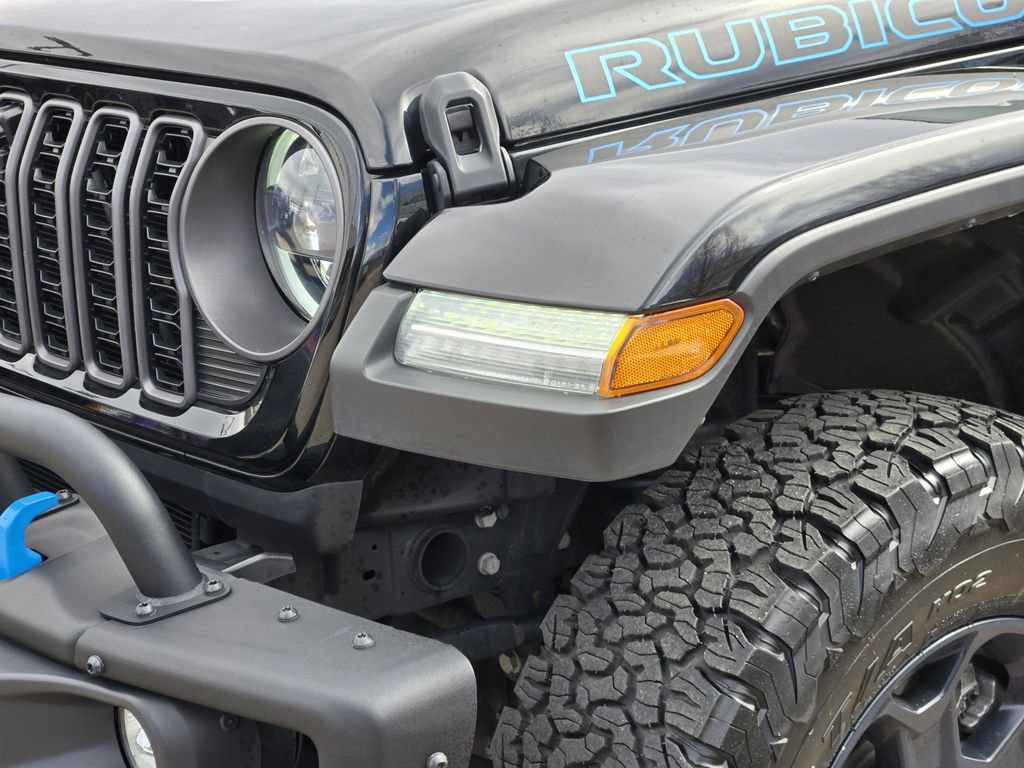 Used 2023 Jeep Wrangler Unlimited Rubicon 4xe image 5