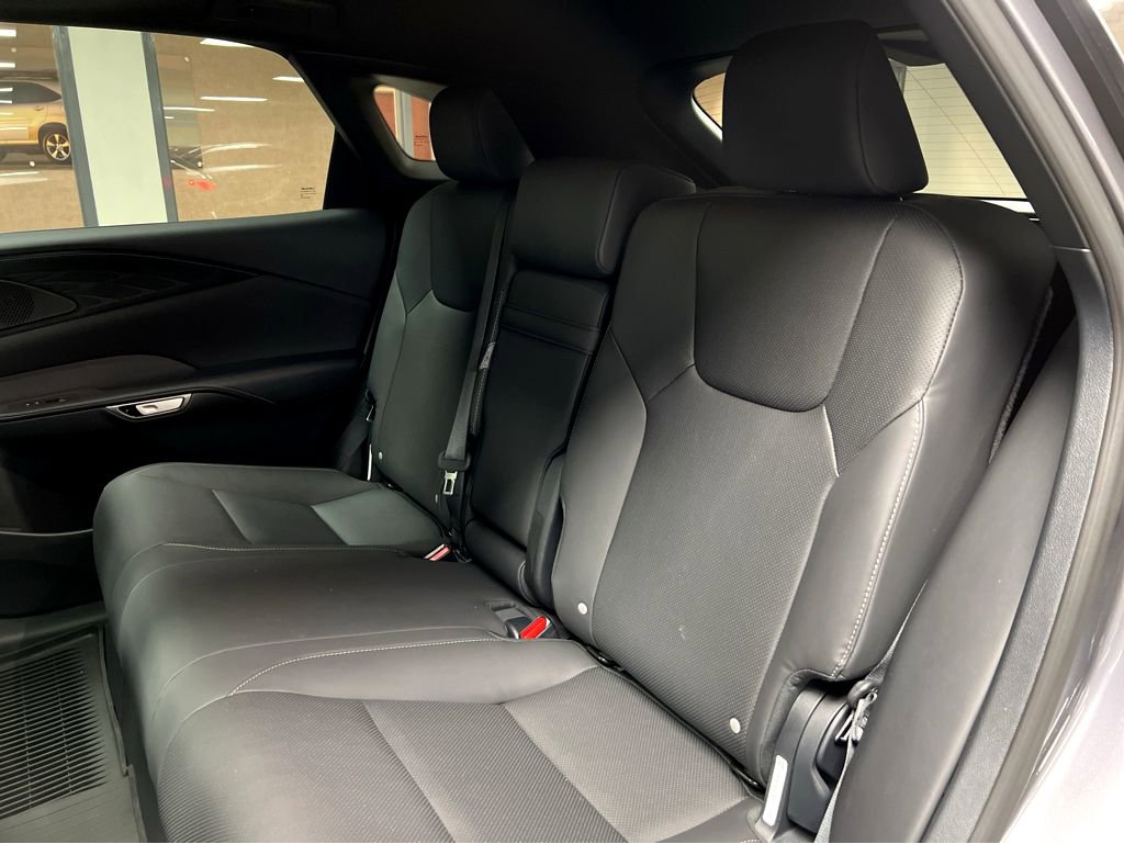 Certified 2023 Lexus RX 350 F Sport w/ Accessory Package AWD/4WD image 20