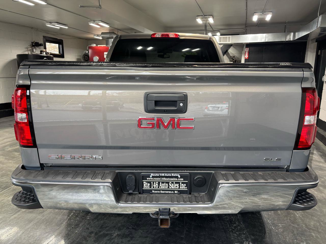 Used 2017 GMC Sierra 1500 SLE w/ SLE Value Package image 10