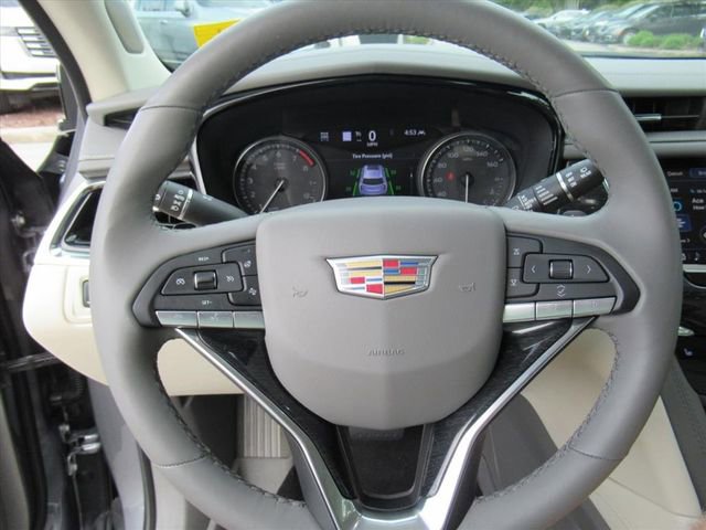 Used 2020 Cadillac XT6 Premium Luxury AWD/4WD image 24