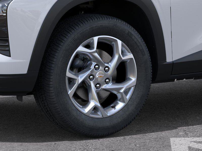 New 2026 Chevrolet Trax LS w/ LS Convenience Package FWD image 9