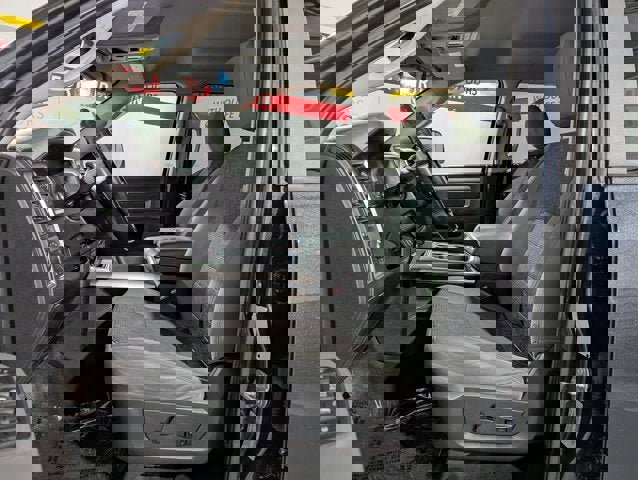 Used 2017 RAM 3500 Big Horn image 18