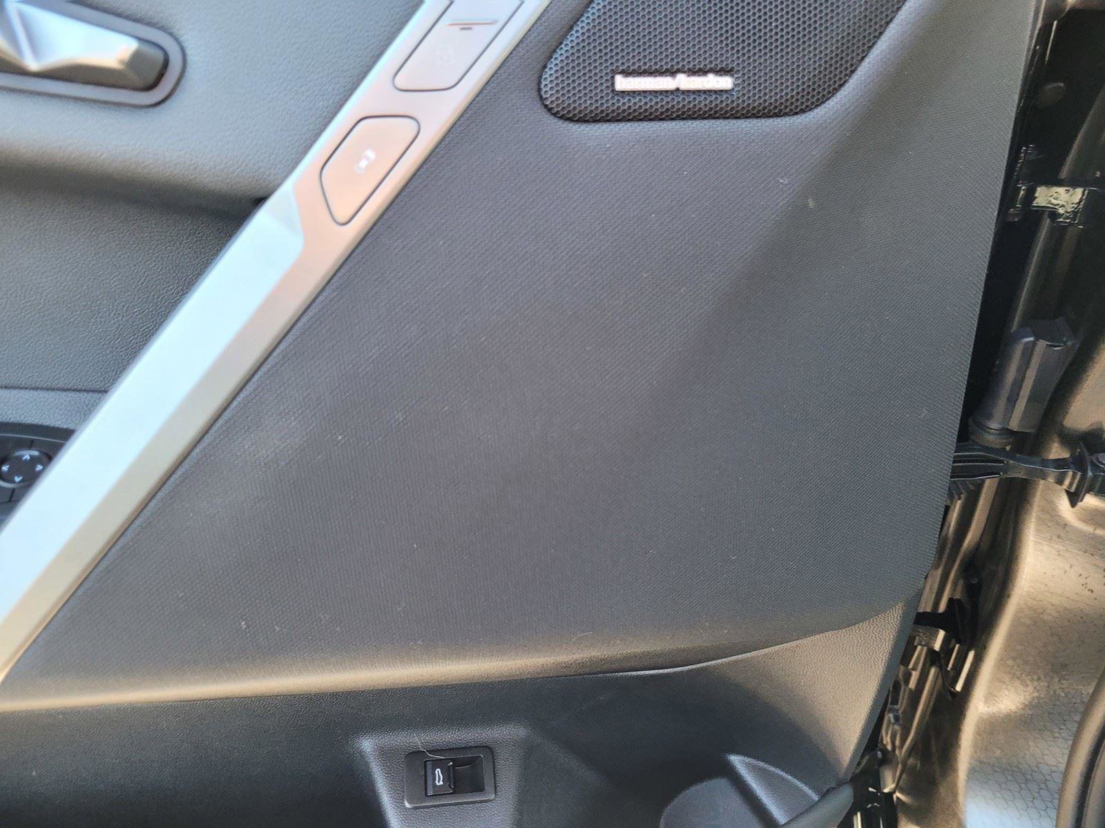 Certified 2025 BMW iX xDrive50 w/ Premium Package image 24