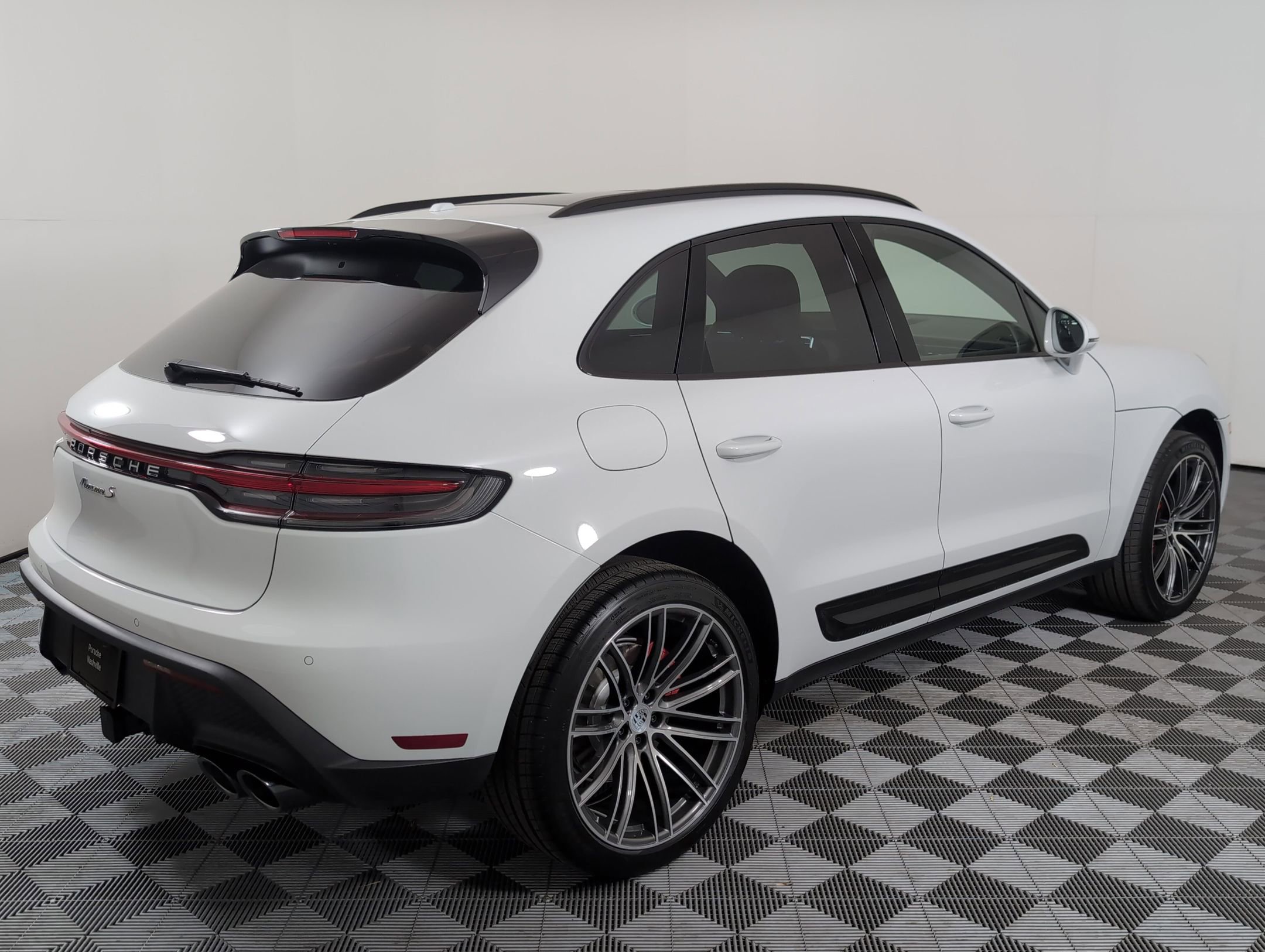 Used 2026 Porsche Macan S image 10