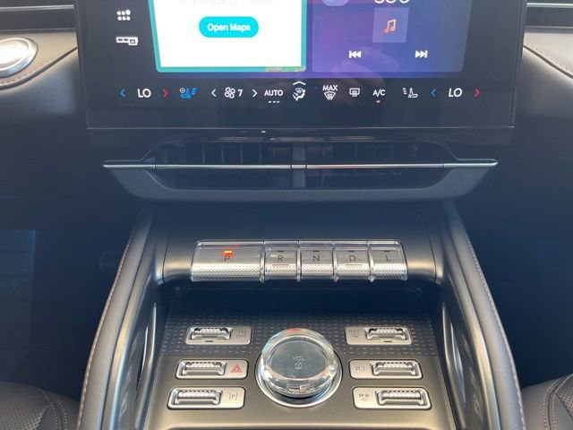 New 2025 Lincoln Nautilus Premier w/ Equipment Group 102A image 21