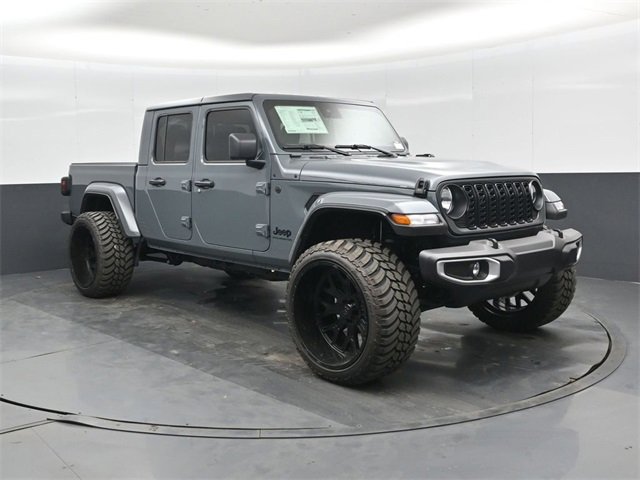 New 2025 Jeep Gladiator Sport w/ Premium Package image 1
