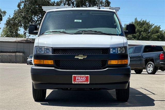 New 2025 Chevrolet Express 2500 Work Van w/ Driver Convenience Package image 12