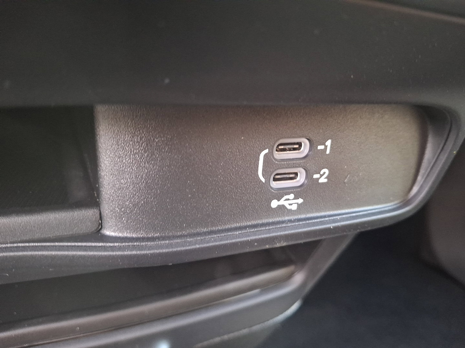 New 2026 Chrysler Pacifica Select w/ S Appearance Package image 19