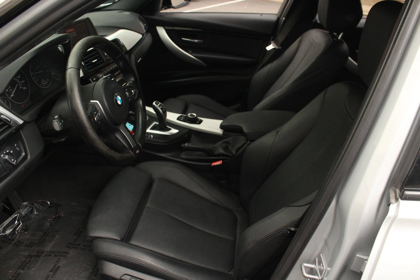 Used 2018 BMW 330i Sedan RWD image 14