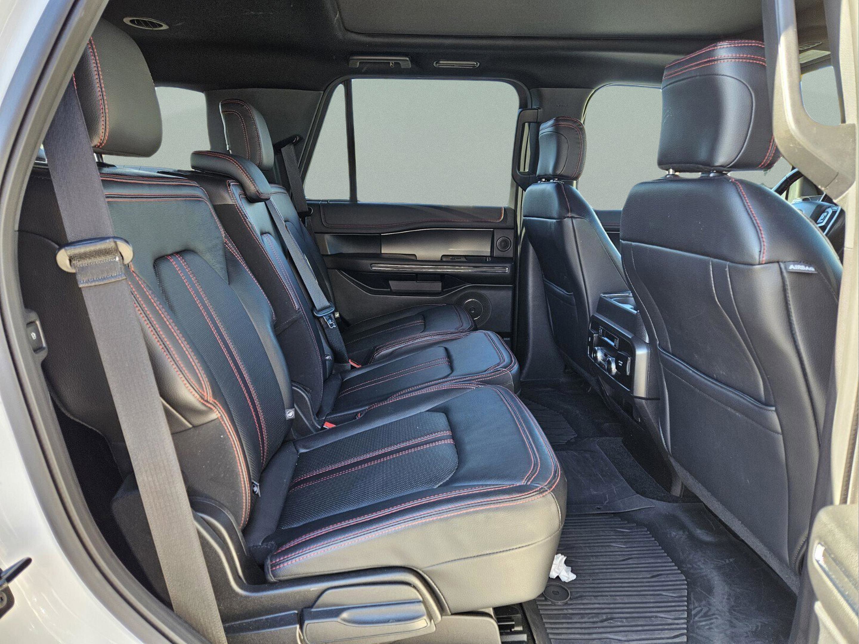 Used 2019 Ford Expedition Limited w/ Equipment Group 303A image 11