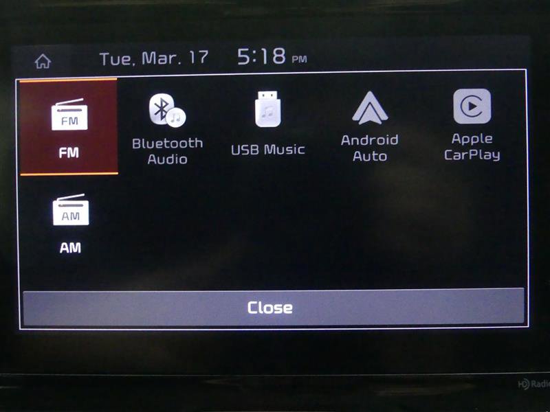 Used 2023 Kia Sorento LX image 13