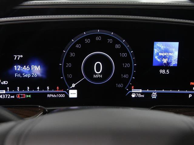 Certified 2023 Cadillac Escalade Premium Luxury Platinum image 10