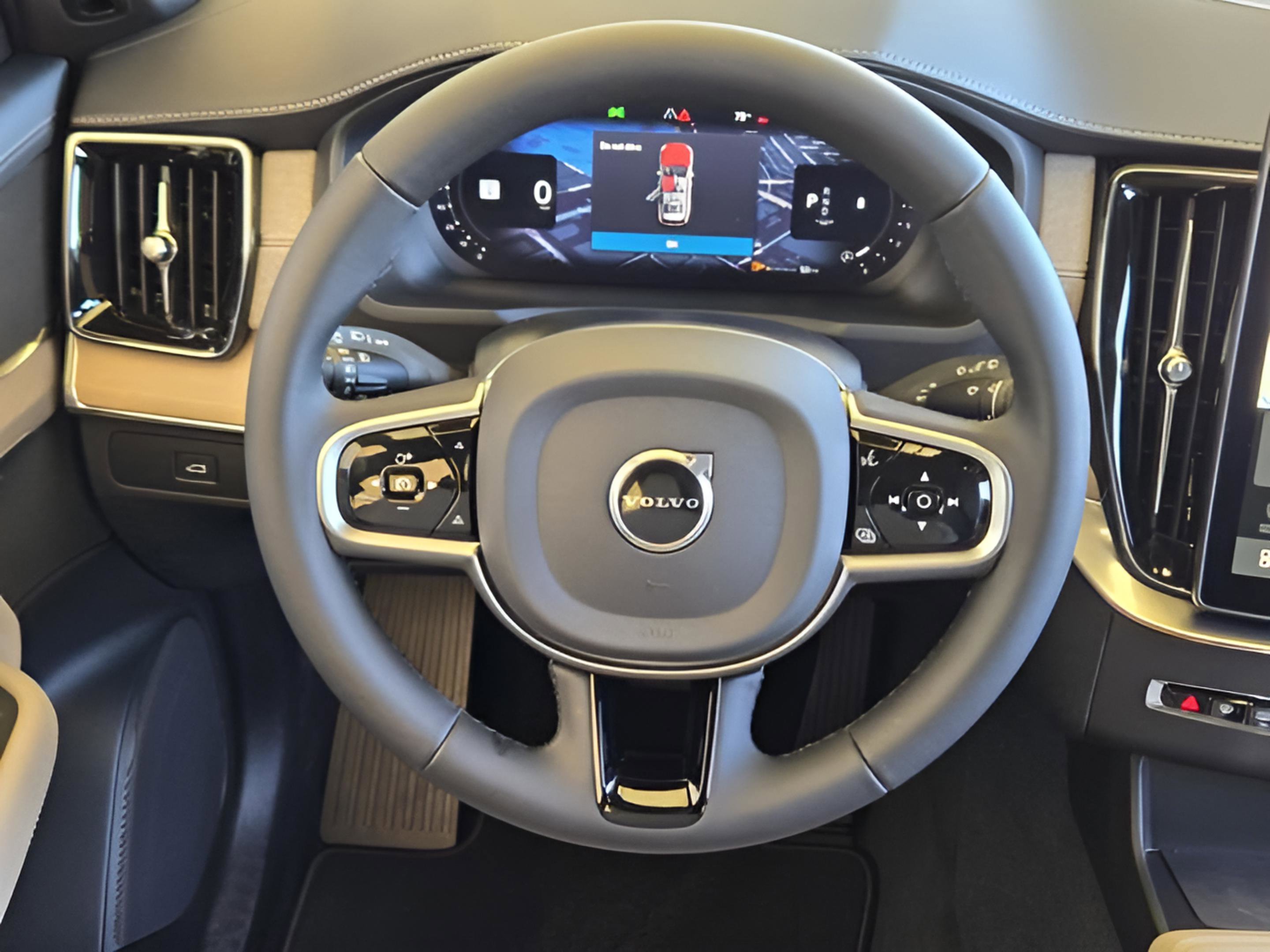 Used 2026 Volvo XC90 B5 Core AWD/4WD image 22