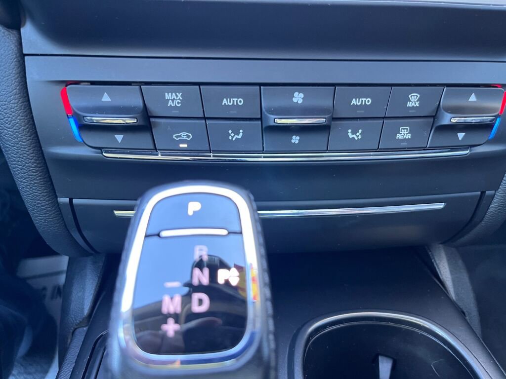 Used 2021 Maserati Ghibli S image 19