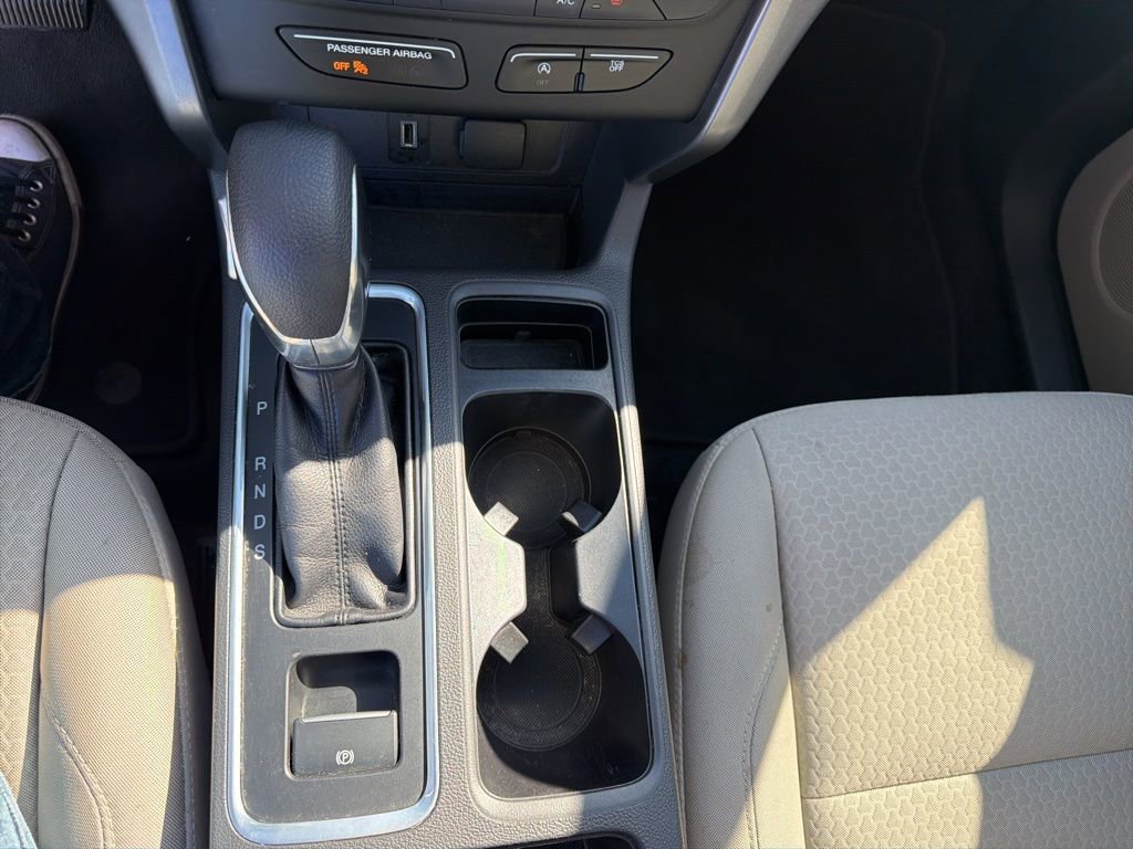 Used 2018 Ford Escape SE image 21