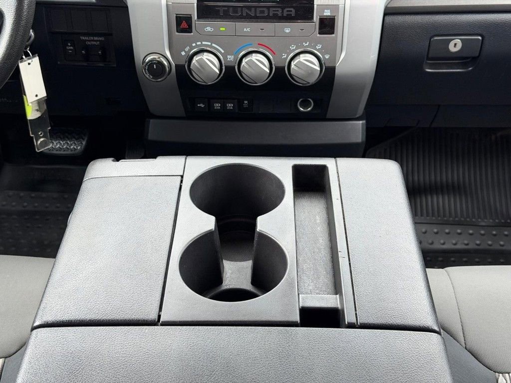 Used 2020 Toyota Tundra SR5 AWD/4WD image 15