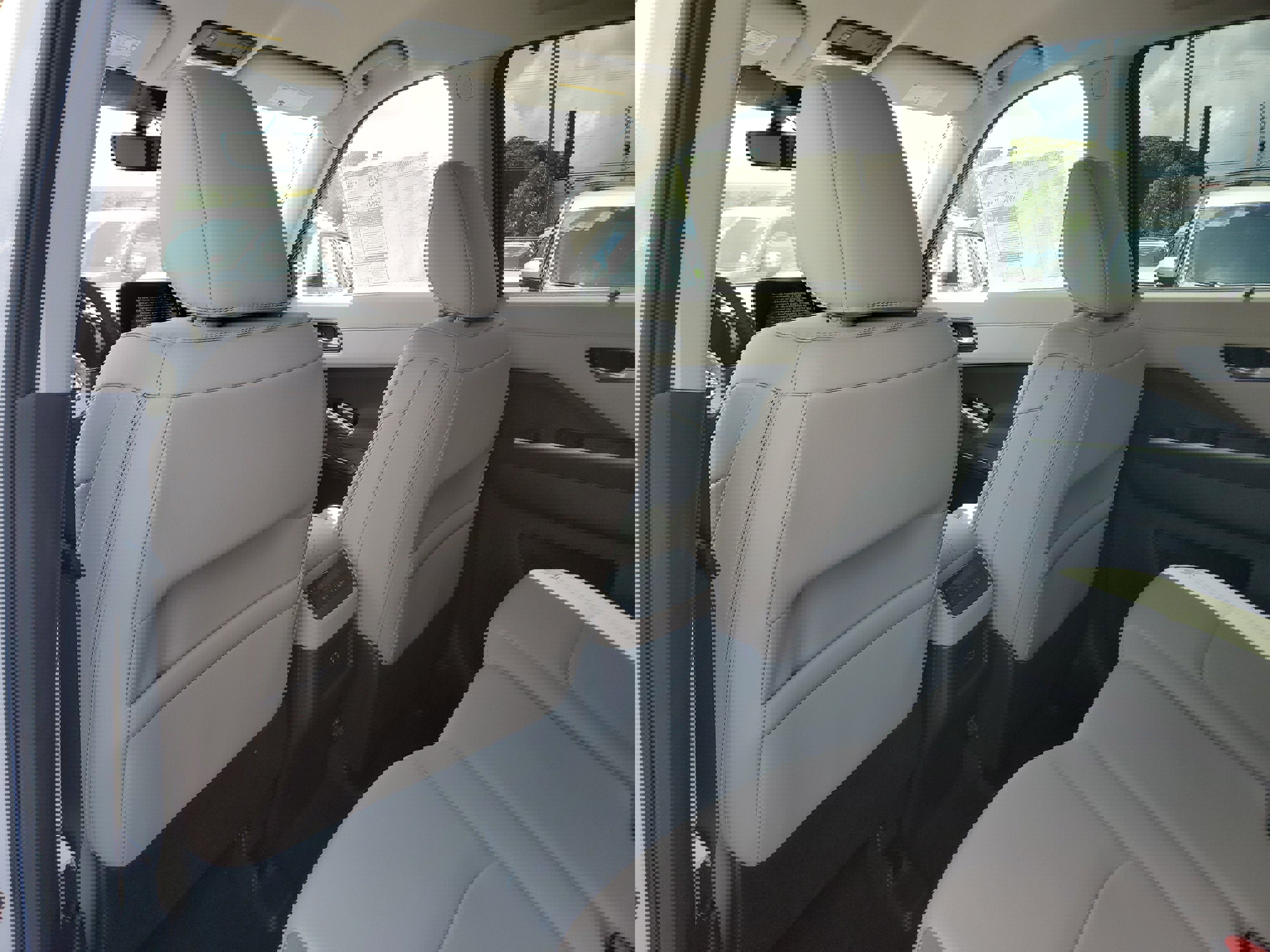 New 2025 Nissan Pathfinder SL w/ Cargo Package image 16