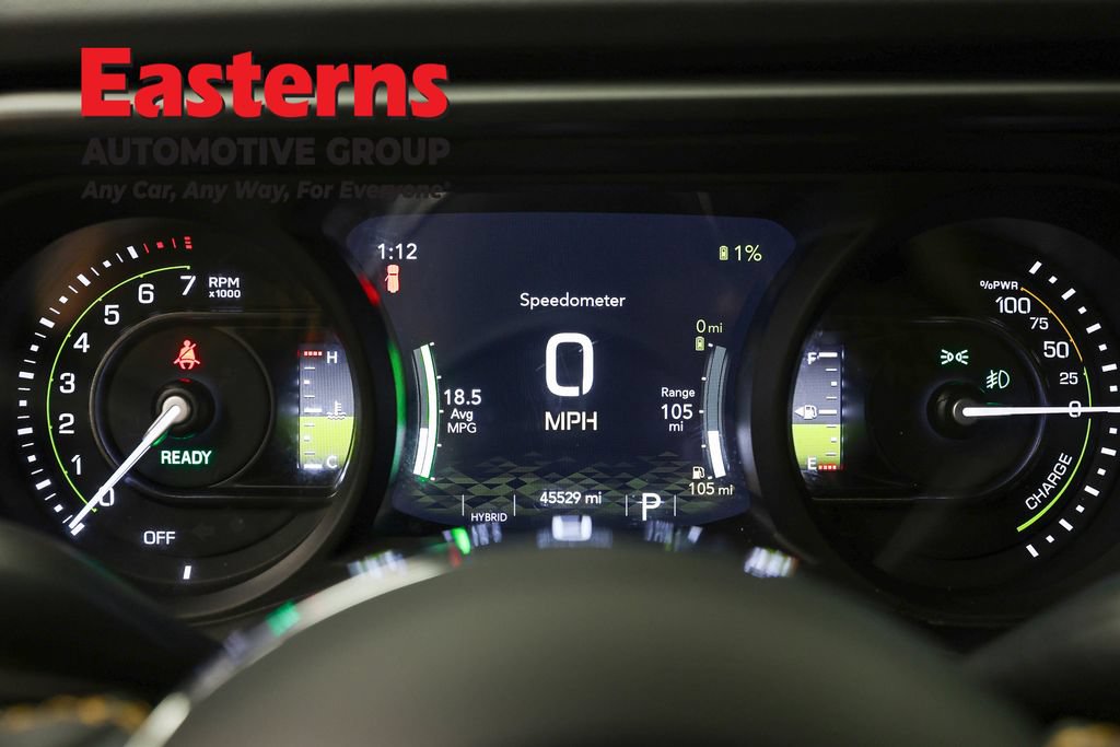 Used 2024 Jeep Wrangler Unlimited Sahara w/ Technology Group AWD/4WD image 20