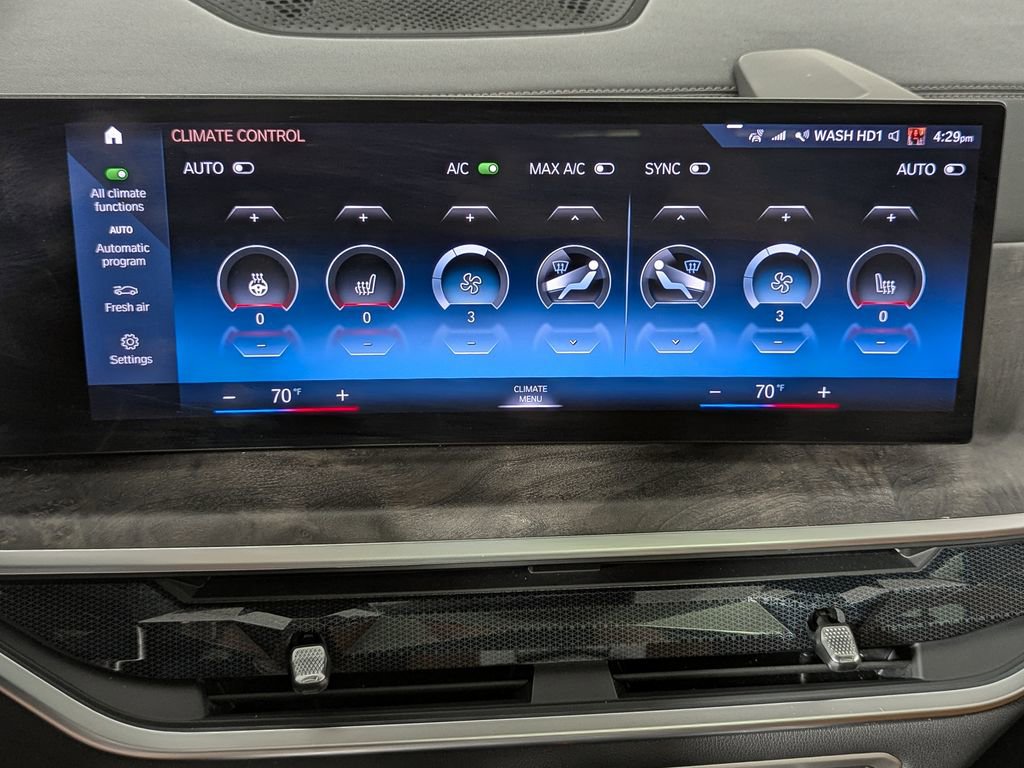 Certified 2023 BMW X7 xDrive40i image 23