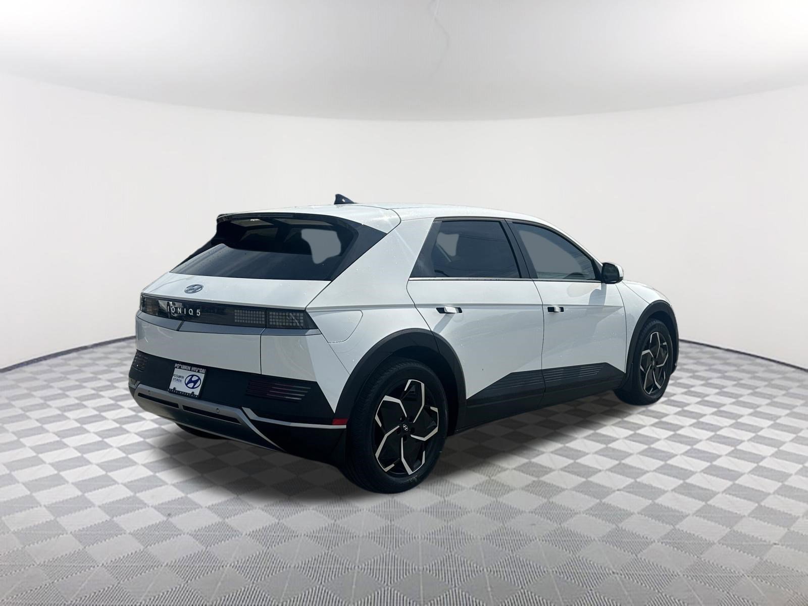 Used 2024 Hyundai Ioniq 5 SEL image 7