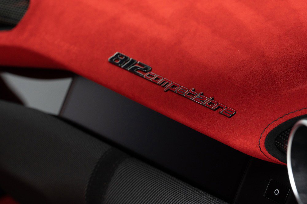 Certified 2022 Ferrari 812 Competizione image 33