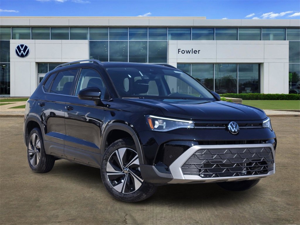 New 2025 Volkswagen Taos SE