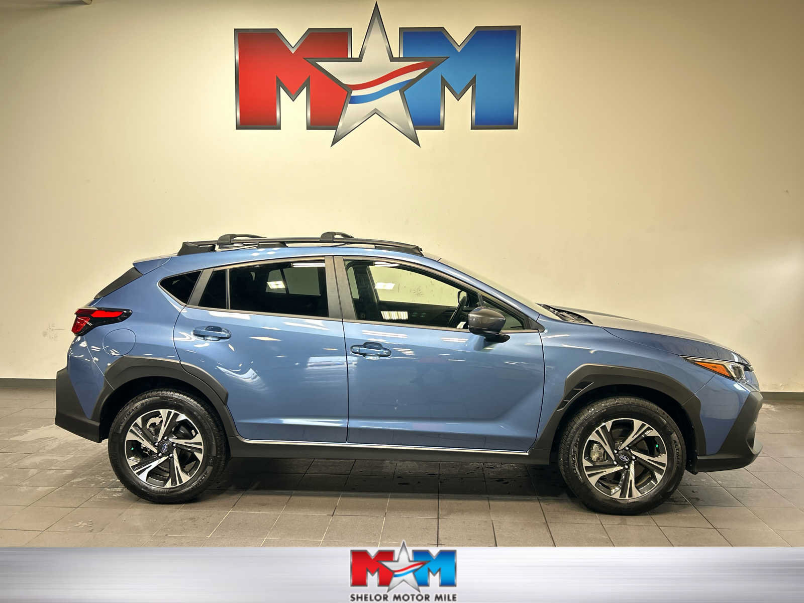 Used 2024 Subaru Crosstrek 2.0i Premium AWD/4WD image 1
