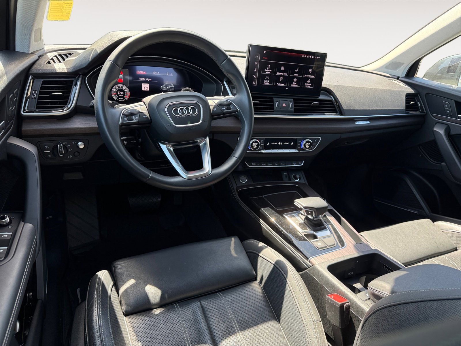 Used 2021 Audi Q5 Prestige w/ Prestige Package AWD/4WD image 15