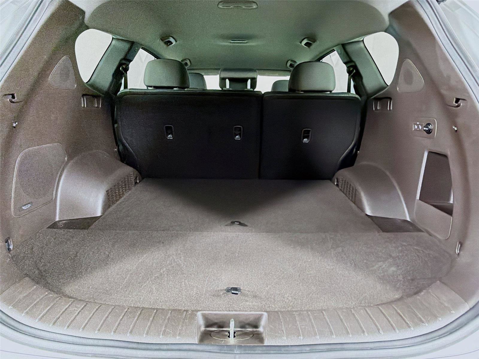 Used 2019 Hyundai Santa Fe SEL AWD/4WD image 25