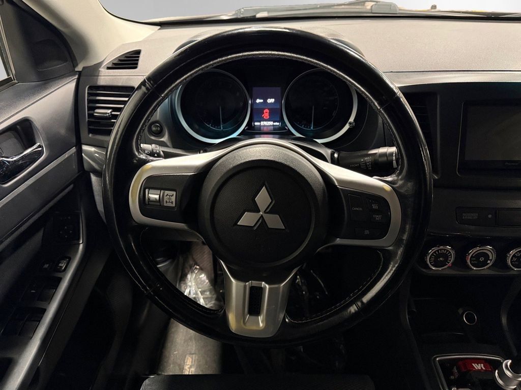 Used 2010 Mitsubishi Lancer Evolution GSR image 22