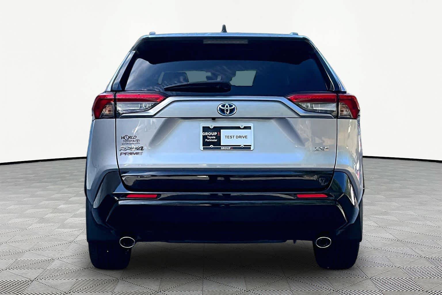 Used 2023 Toyota RAV4 XSE w/ Weather Package AWD/4WD image 5